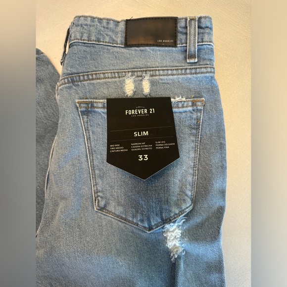 Forever 21 Slim Mid Rise Slim Leg Distressed Jeans - Picture 3 of 6